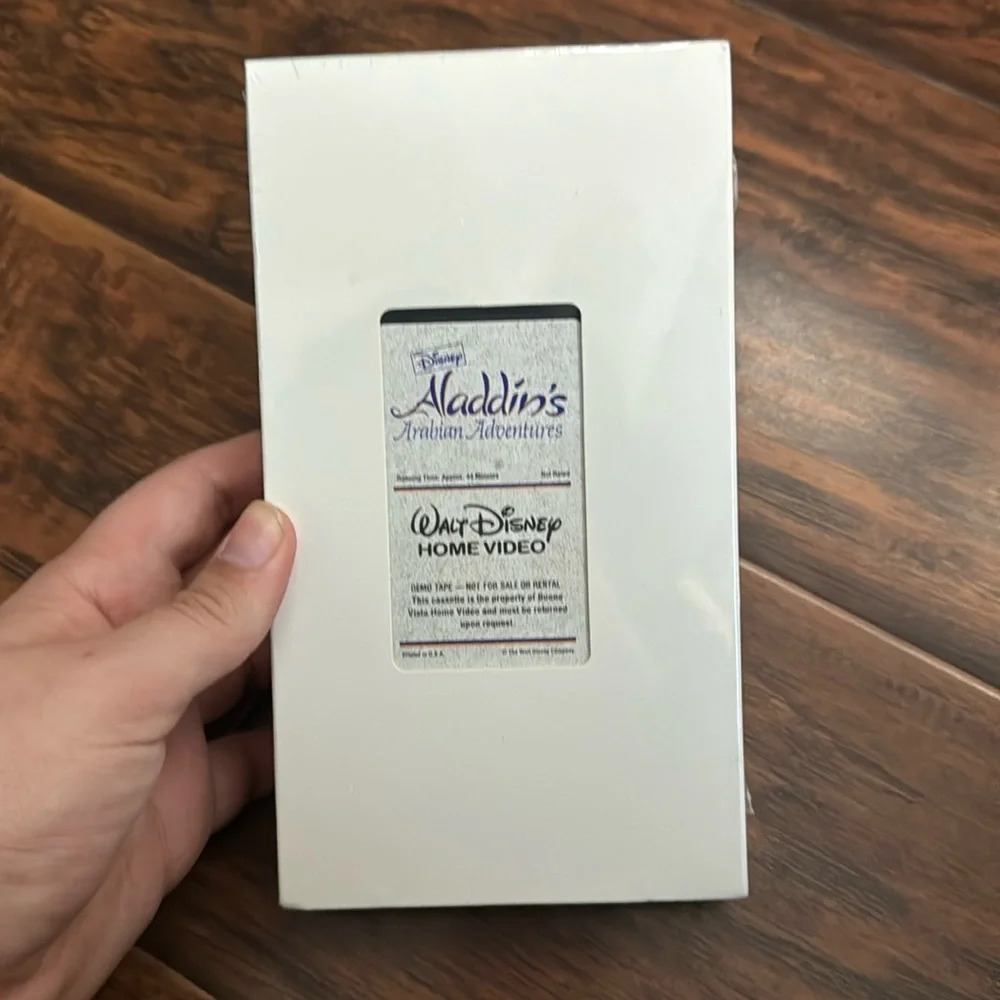 Disney Aladdin's Arabian Adventures  Home Video Demo VHS Tape RARE NWT